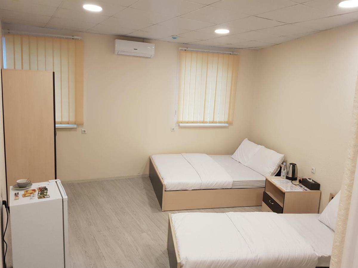 Hotel Shree Gopal Gayatri Lok Erevan Camera foto